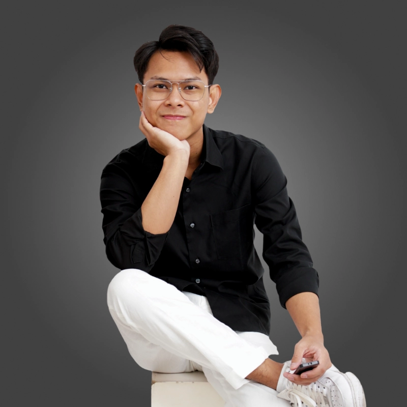 Ezra Hernowo - Data Science Student